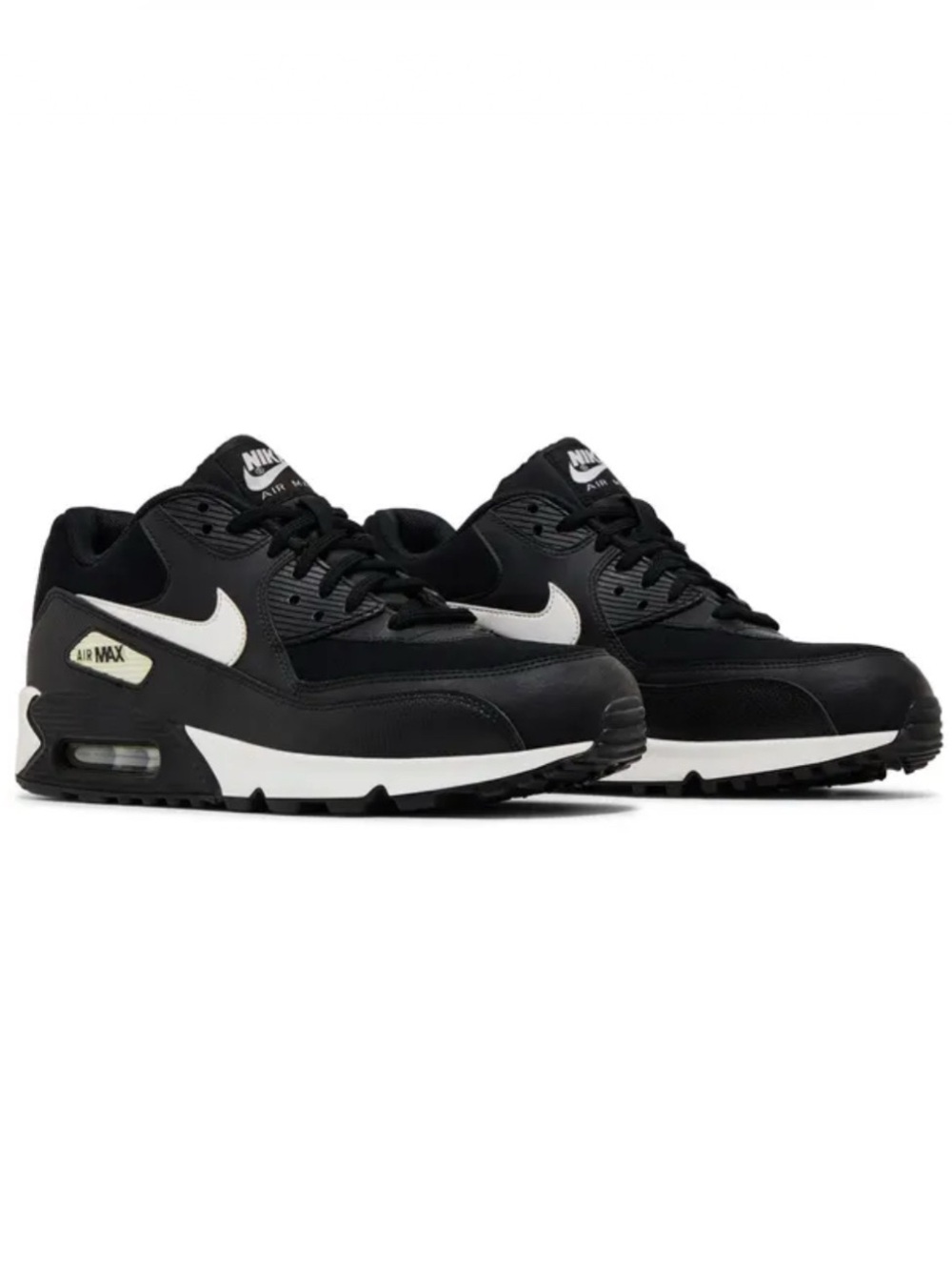 Nike Woman’s Air Max 90- Black